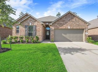 5931 Rivergrove Bend Dr, Humble, TX 77346