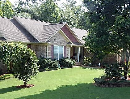 4 BR, 3.5 BATHS , 4000 sq. ft