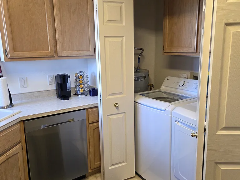 4932 Summit Cir — Photo 9