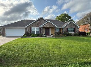 106 Wisteria Ln, Luling, LA 70070