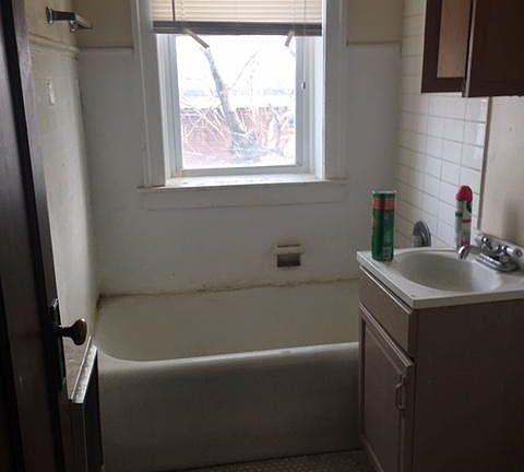4th image of 7503 S Chappel Ave APT 3