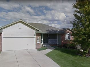 17324 Emiline St, Omaha, NE 68136