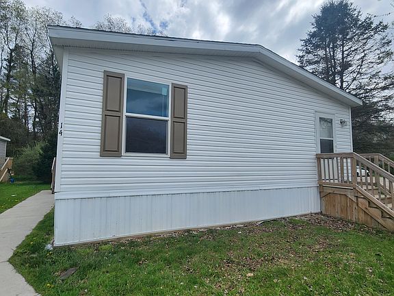 4th image of 14 Aspen Ct