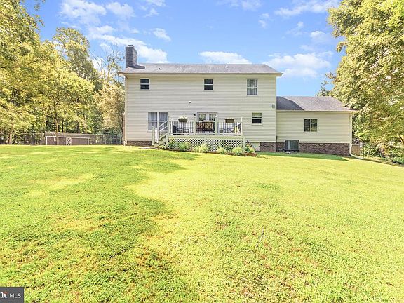 5th image of 38176 Etna Ct