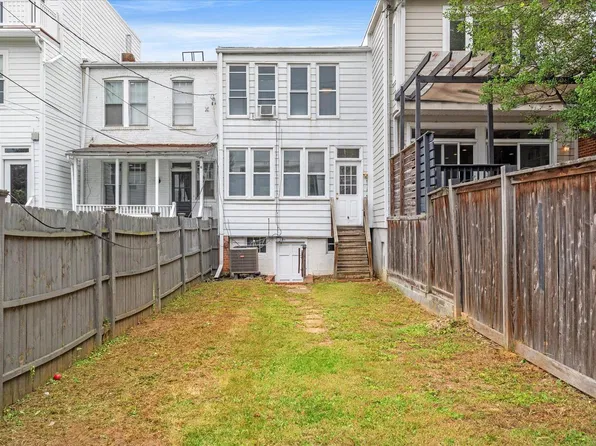 3538 T St NW, Washington, DC 20007