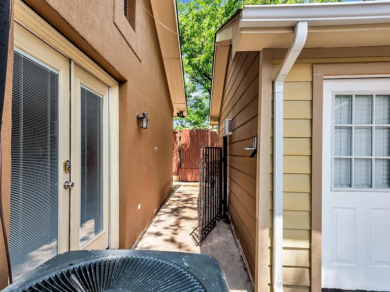 2355 Longhorn St — Photo 9