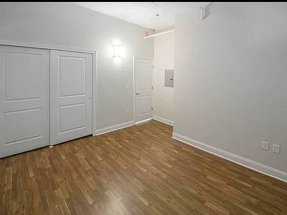 3rd image of 733 Broadway APT 105