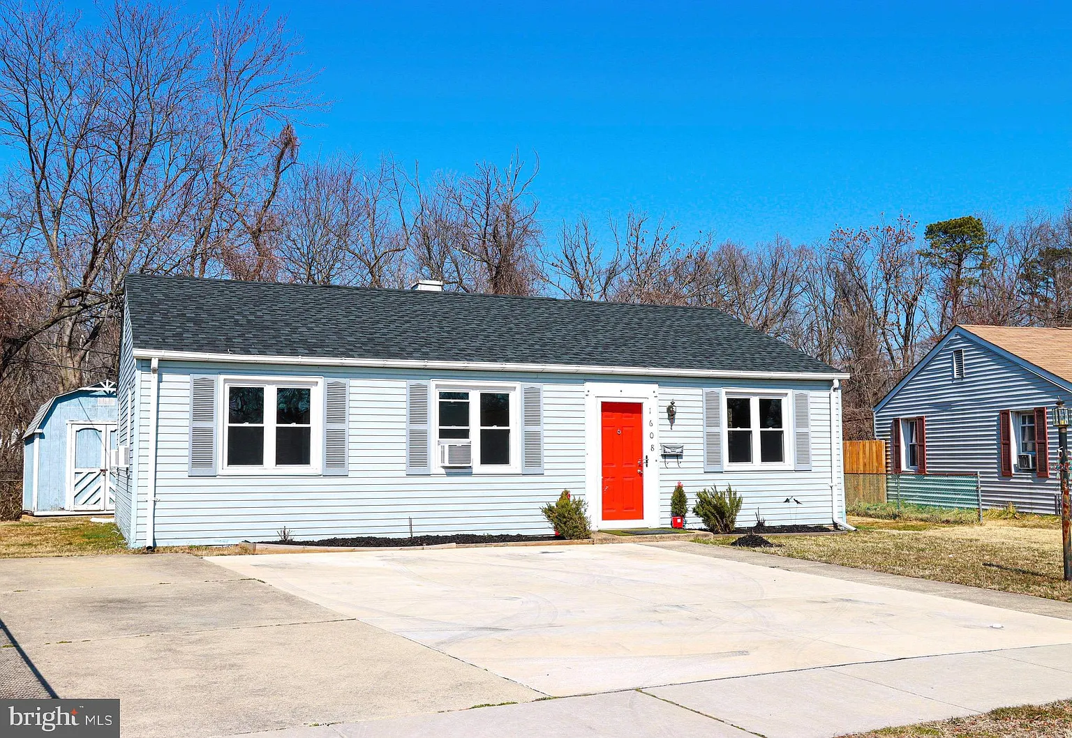 1608 Manning Rd photo 1