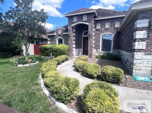 2102 Stonegate Dr, Harlingen, TX 78552