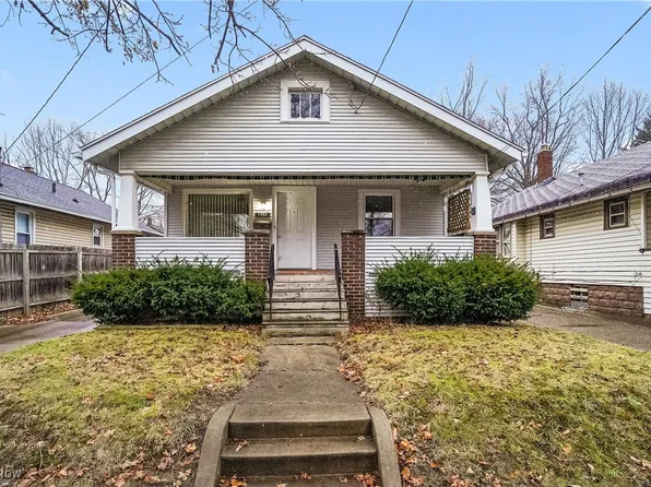 1733 Adelaide Blvd, Akron, OH 44305