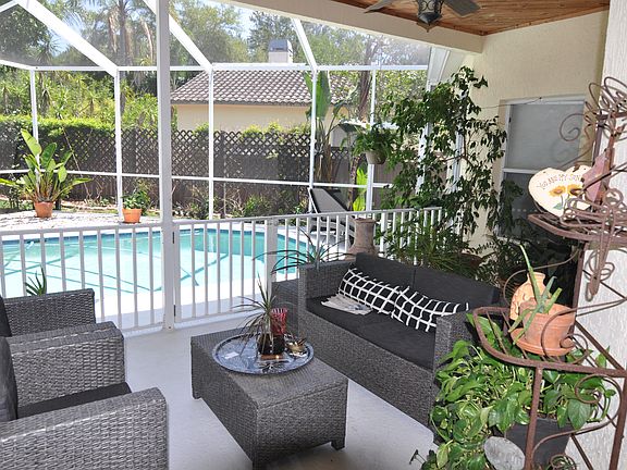 5th image of 9307 Wellington Park Cir