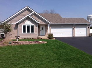 861 Berkshire Pl, Crete, IL 60417