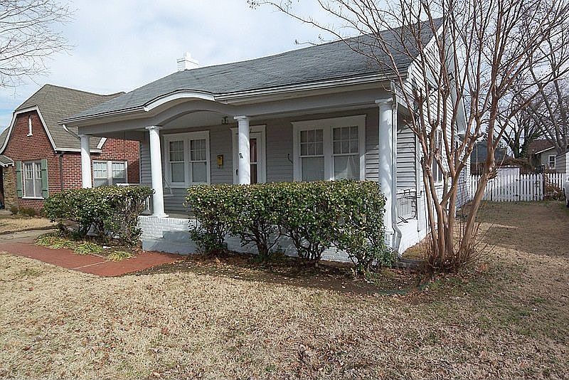 Great investment property. 2 homes!