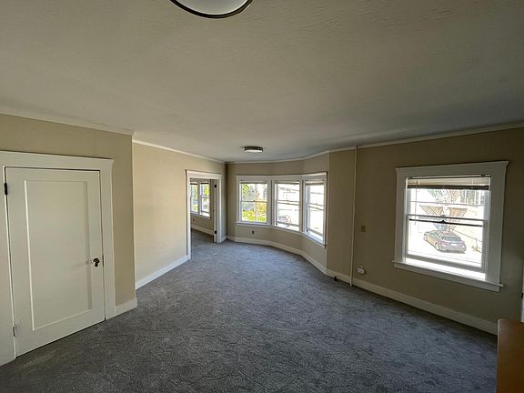 2nd image of 600 Brooklyn Ave #3