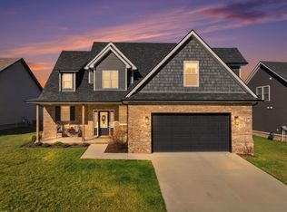 1044 Mission Dr, Richmond, KY 40475