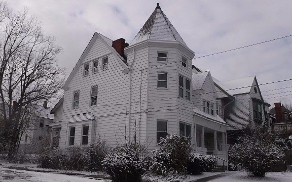 2nd image of 299 McGregor Ave