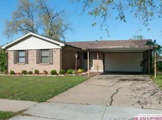 3204 S 121st East Ave, Tulsa, OK 74146