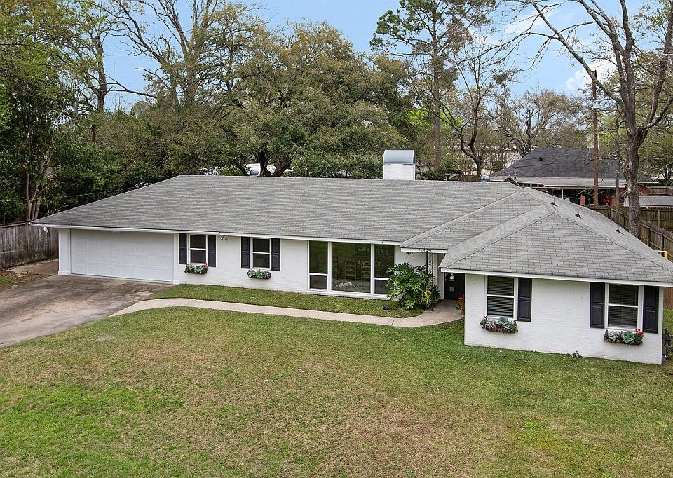 1st image of 5845 Glenwood Dr