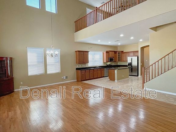 5th image of 1498 W Homestead Ct
