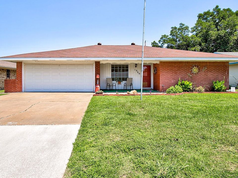 1909 Kiowa Dr, Enid, OK 73703 Zillow