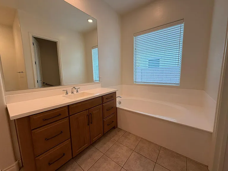 9541 E Theia Dr — Photo 25
