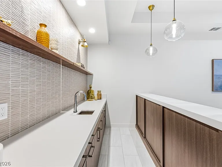 75 Pristine Glen St — Photo 9