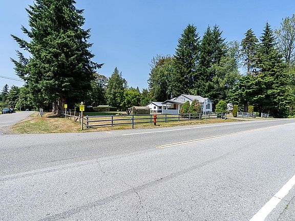 3rd image of 4821 248th St