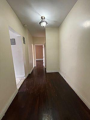 5th image of 201 Linden Blvd APT D19