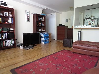2nd image of 304 Mulberry St APT 6B