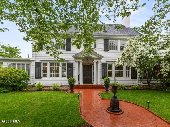 670 Western Avenue, Albany, NY 12203