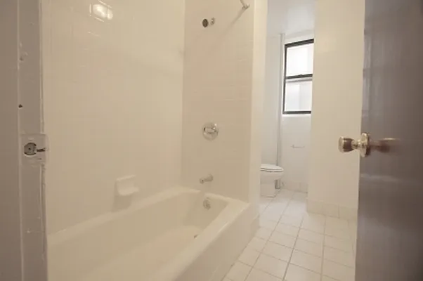 Rented by Citi Habitats | media 26