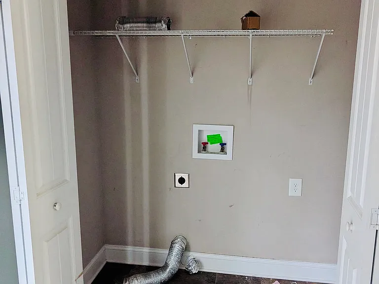 745 Inver Ln — Photo 12