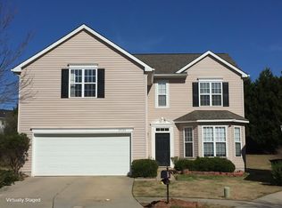 17311 Brightstone Ct, Charlotte, NC 28277
