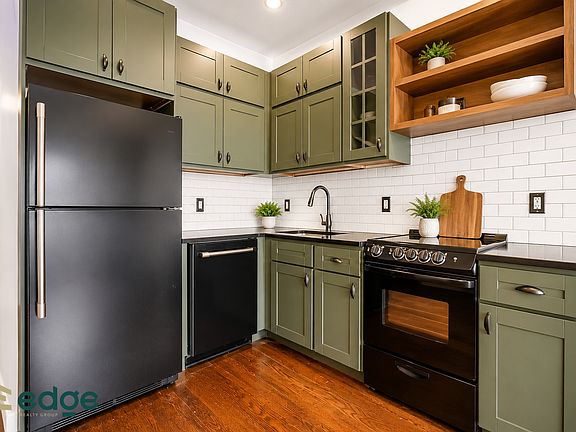 4th image of 871 Grand St #2E