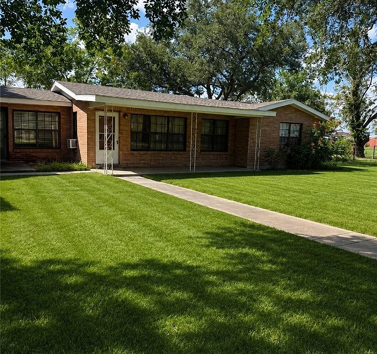 1st image of 4 Kathy St