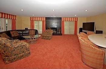 5th image of 857 Vosseller Ave