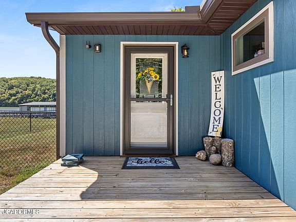 5th image of 26047 Indian Creek Ln
