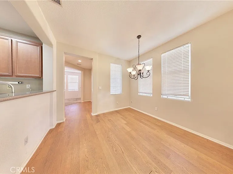 15 Elmhurst St — Photo 25