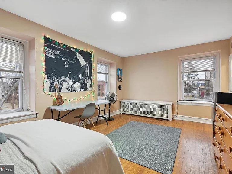 5400 Woodcrest Ave — Photo 40