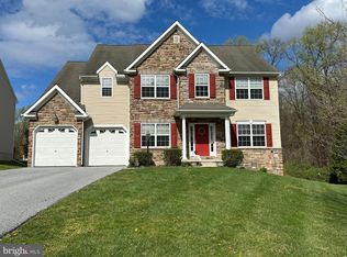 153 Janine Way, West Grove, PA 19390