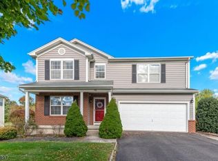 56 Alvin Sloan Ave, Washington, NJ 07882