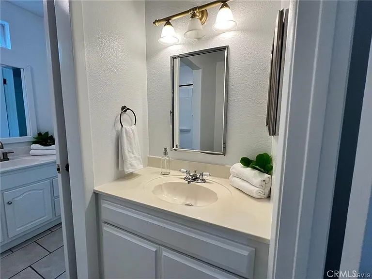 1826 W Silver Lake Dr — Photo 12