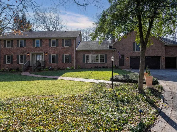 212 Cape Charles Dr, Greenville, SC 29615