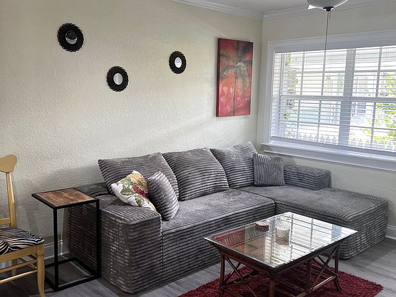 3rd image of 2521 Flagler Ave #A