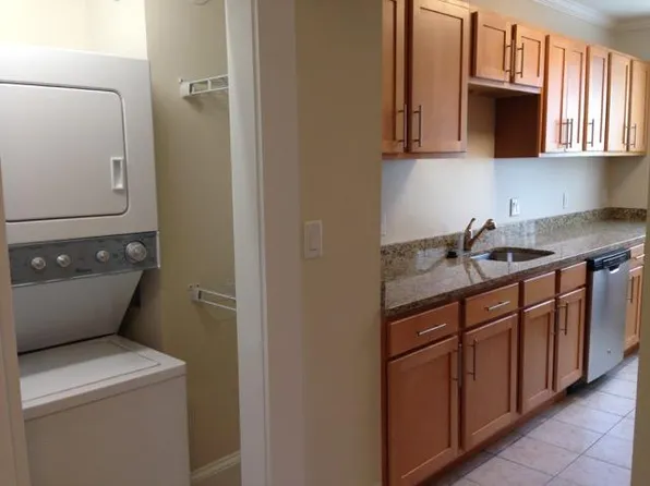 12 Short St, Brookline, MA