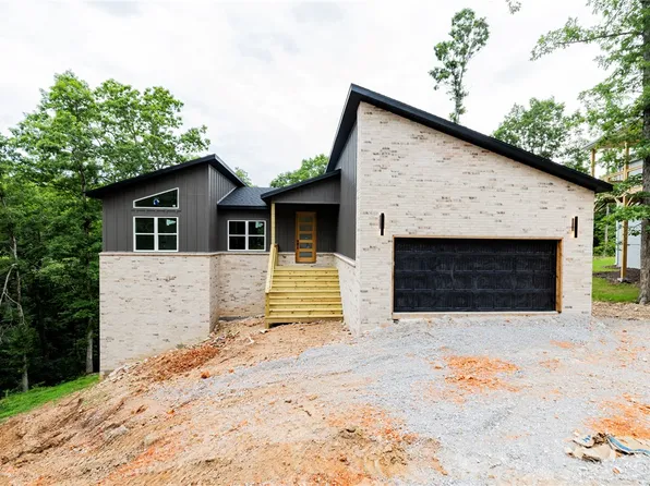 4 Lauder Cir, Bella Vista, AR 72715