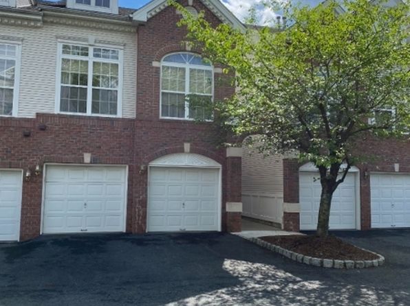 113 Riverwalk Way