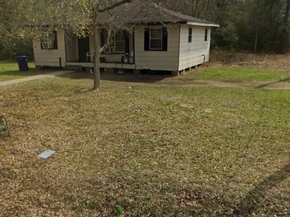 910 Lizzie Ln, Tomball, TX 77375