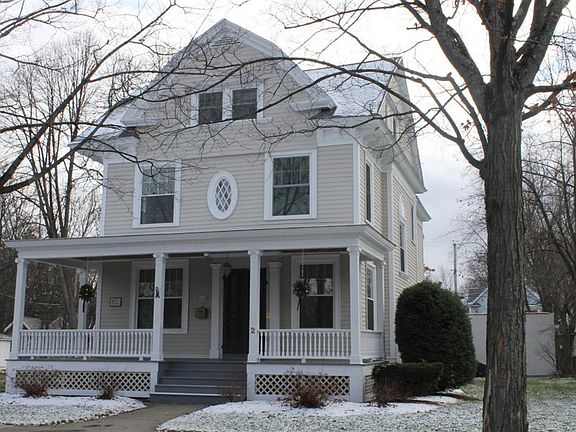 5th image of 2 Coolidge Ave