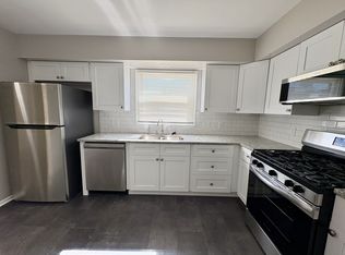 4264 Vera Cruz Ave N, Robbinsdale, MN 55422